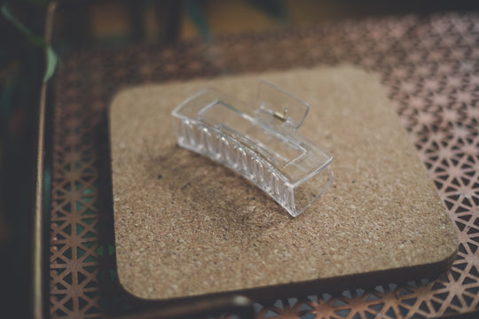 CLIP CLASSY MEDIUM CLEAR
